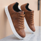 BERLIN – SKÓRZANE SNEAKERSY